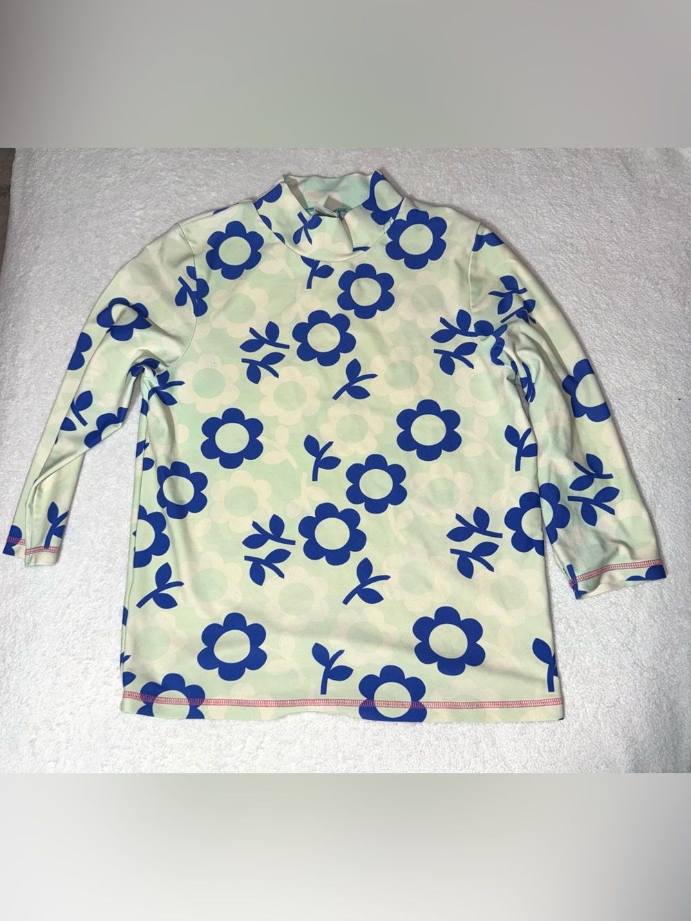 Mini Boden girls rashguard in retro daisy pattern, size 11/12